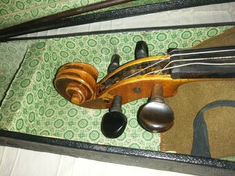 Housle 12 kusů - 12