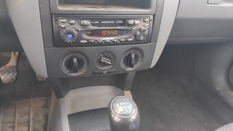 Škoda Fabia 1,4 MPi - 12