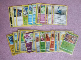 Pokémon kartičky 900ks+ - 12