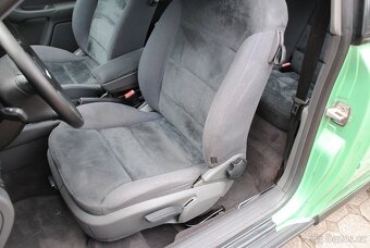 Audi A3 1.6MPi 74kW - climatronic - po 1. majiteli - 12