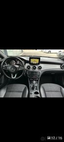 Mercedes-Benz CLA 200 Shooting Brake - 12