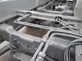 Prodám Volvo FL220 hakovy nosič kontejnerů - 12