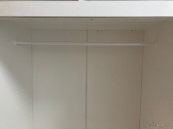 Šatní skříň - 12