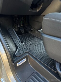 Volkswagen T6 Caravelle 2.0TDI 110Kw COMFORTLINE - 12