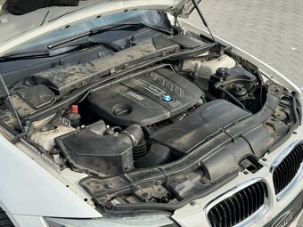 BMW Rad 3 Touring 320d 184k xDrive A/T - 12