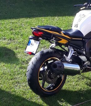 Yamaha FZ1 N - 12