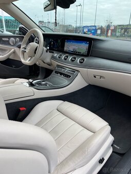 Mercedes E 220d cabrio AMG - 12