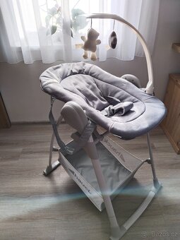 Jídelní židlička s lehátkem a houpačkou 3v1 - 12