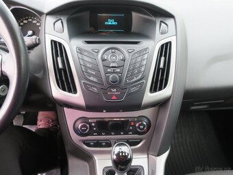 Ford Focus 1.0 i 92 kW - 12