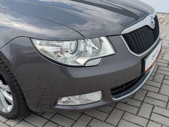 Škoda Superb Combi 2.0 TDI / 103 kW DSG Ambition - 12