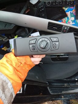 Náhradní díly BMW e61 - 12