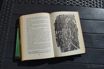 Dobrodružné knihy do knihovničky. - 12