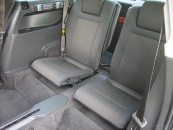 Opel Zafira B 1,8  2x kola Xenony Servis kniha Nové rozvody - 12