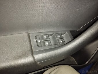 Škoda Rapid .1.6tdi 77kw r.v.11/2013 naj 164 tisic - 12