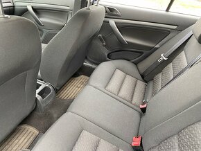Škoda Octavia II sedan 1.6 tdi, 151 000 km, r.v.2011 - 12