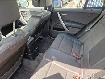Bmw X3 3.0d manuál X-Drive - 12