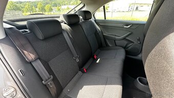 ŠKODA RAPID 1.2 TSI 77kW - 12