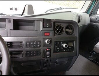 Renault T460 - 12