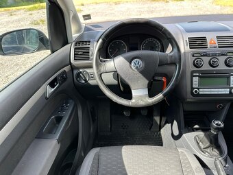 VOLKSWAGEN TOURAN 1,9 TDI 77kW - 12