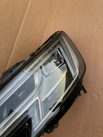 predni svetla xenon audi a4 b9 levy pravy FULLLED - 12