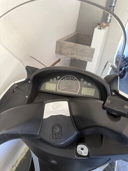 CF Moto JetMax 250 - 12