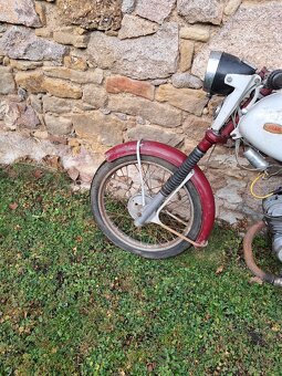 Jawa 90 roadster - 12