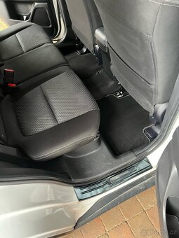 Mitsubishi Outlander 4x4, 09/2015, bílá, nafta, 7 místné - 12