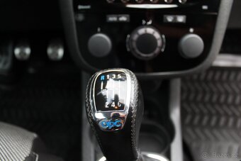 Opel Corsa OPC 1,6 Turbo, 141 kW (192 koní), Serviska - 12