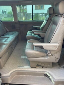 Volkswagen T4 2.5 TDI 75kw. 4x4 Multivan - 12