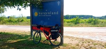 CYKLOBRAŠNY S PLÁŠTĚNKOU - 12