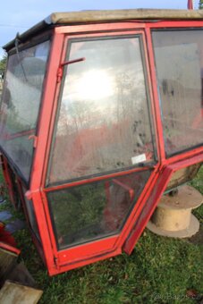 Zetor 6911 kabina kompletní pěkný stav - 12