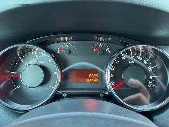 Peugeot 5008, 2.0 HDI 110KW 7 MÍST,NAVI - 12