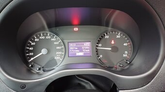 Mercedes Benz Vito Tourer 116CDI 8.míst-Nehavarované - 12