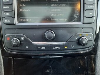 Ford S-max 2,0 TDi 103kW  7-MÍST  AUTO A/C - 12