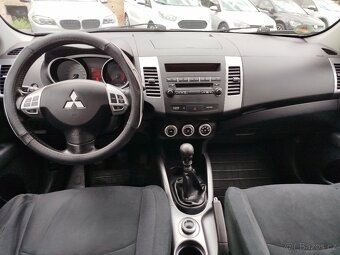 Mitsubishi OUTLANDER 2.0 DI-D 103 kW, 4X4, r.v. 2009 - 12