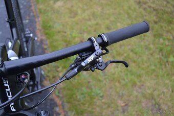 Focus O1E Pro Carbon (M) - 12