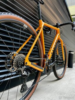Gravel CANYON Grizl CF SL 7 2022 Karbon L - Shimano GRX - 12