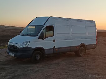 IVECO DAILY - 12