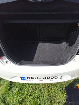 Ford Ka 1.2i Klima - 12