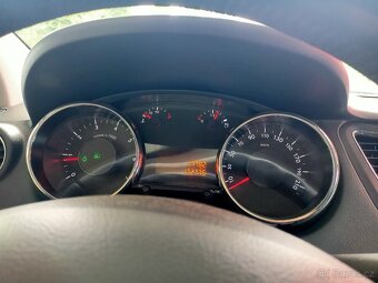 Peugeot 5008 1.6 THP 115kw r.v: 9/2010 - 12