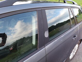 VW Golf 5 Variant 1.9TDI na prodej - 12