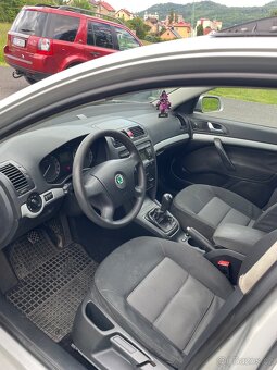 Škoda Octavia 2, 1.9 tdi BLS 77kw - 12