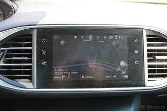 Peugeot 308, 1,5BlueHdi 75KW, ČR, SERVISKA, r.v. 2019 - 12