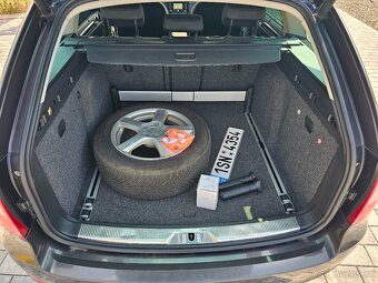Škoda Superb, 2.0 TDI,125 KW,druhá kola,tažné zařízení - 12