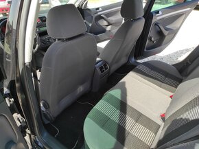 Volkswagen Golf V, UNITED, VELICE PĚKNÝ - 12