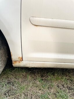 VW Touran,na náhradní díly - 12