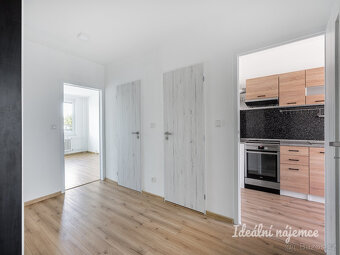 Pronájem bytu 3+1, Peškova, Hlubočepy, 27000 Kč/měs, 76 m2 - 12