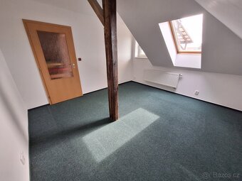 Prodej bytu 4+kk (100,4 m²) s terasou (11,3 m²) - OLOMOUC - 12