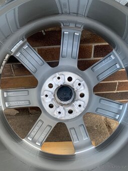 Originál ALU kola BMW R 20 G05 - 12