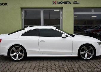 Audi RS5 4.2FSI V8 QUATTRO B&O CARBON - 12